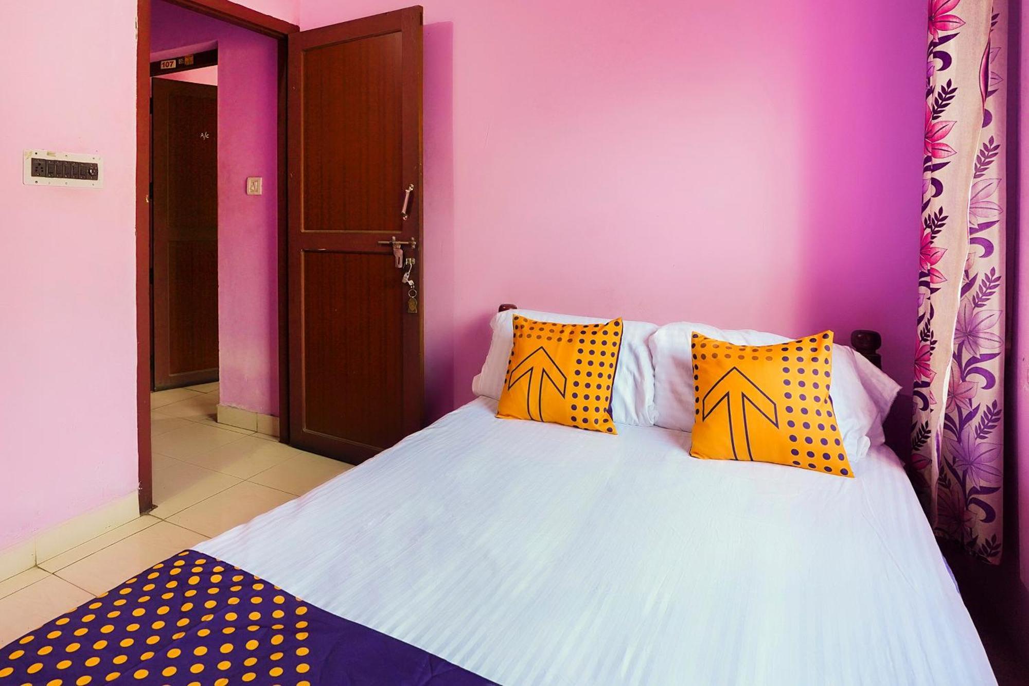 Hotel Spot On Rohini Residency Kadampuzha à Edayur Extérieur photo