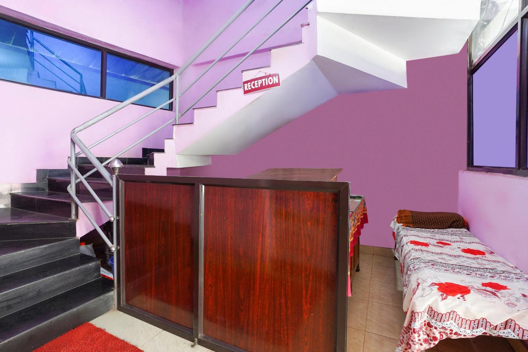 Hotel Spot On Rohini Residency Kadampuzha à Edayur Extérieur photo