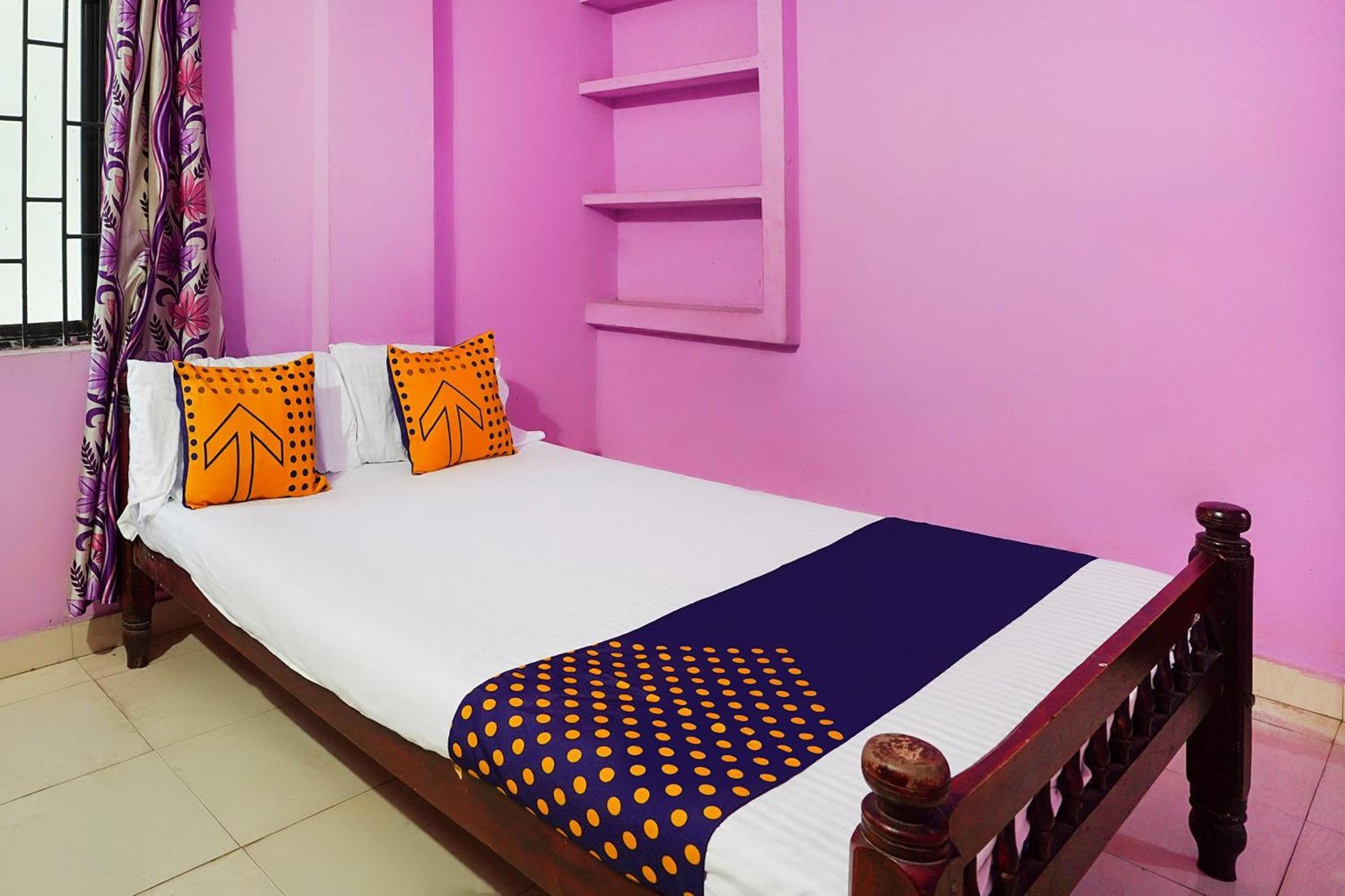 Hotel Spot On Rohini Residency Kadampuzha à Edayur Extérieur photo